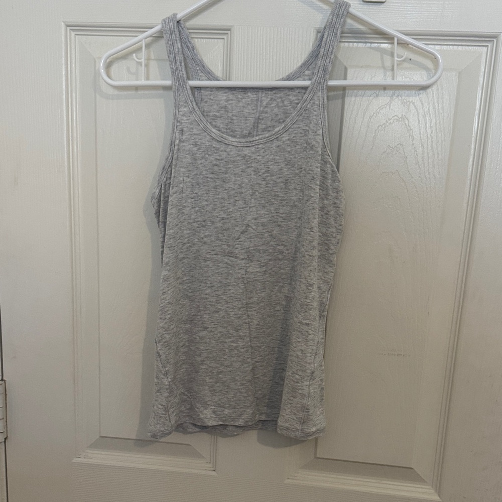 Lululemon heatherd grey hold tight